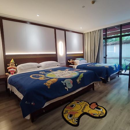 Guilin Yi Characteristic Hotel Coltd Εξωτερικό φωτογραφία