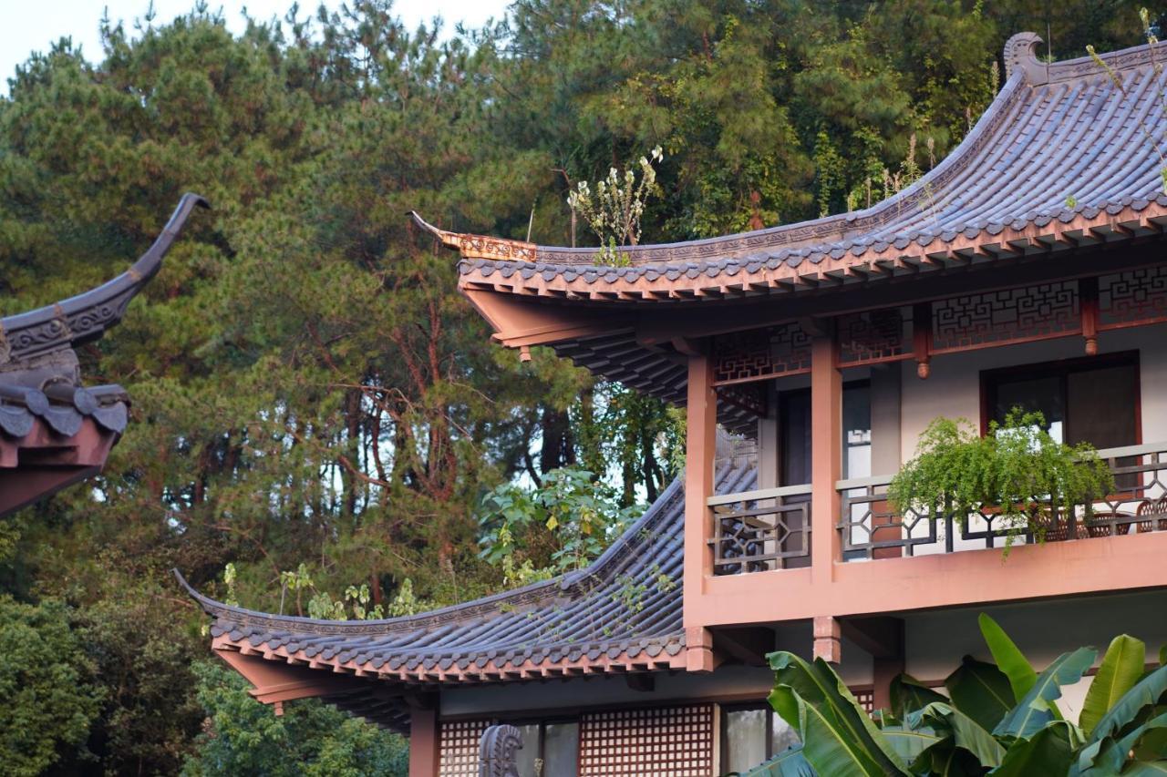Guilin Yi Characteristic Hotel Coltd Εξωτερικό φωτογραφία