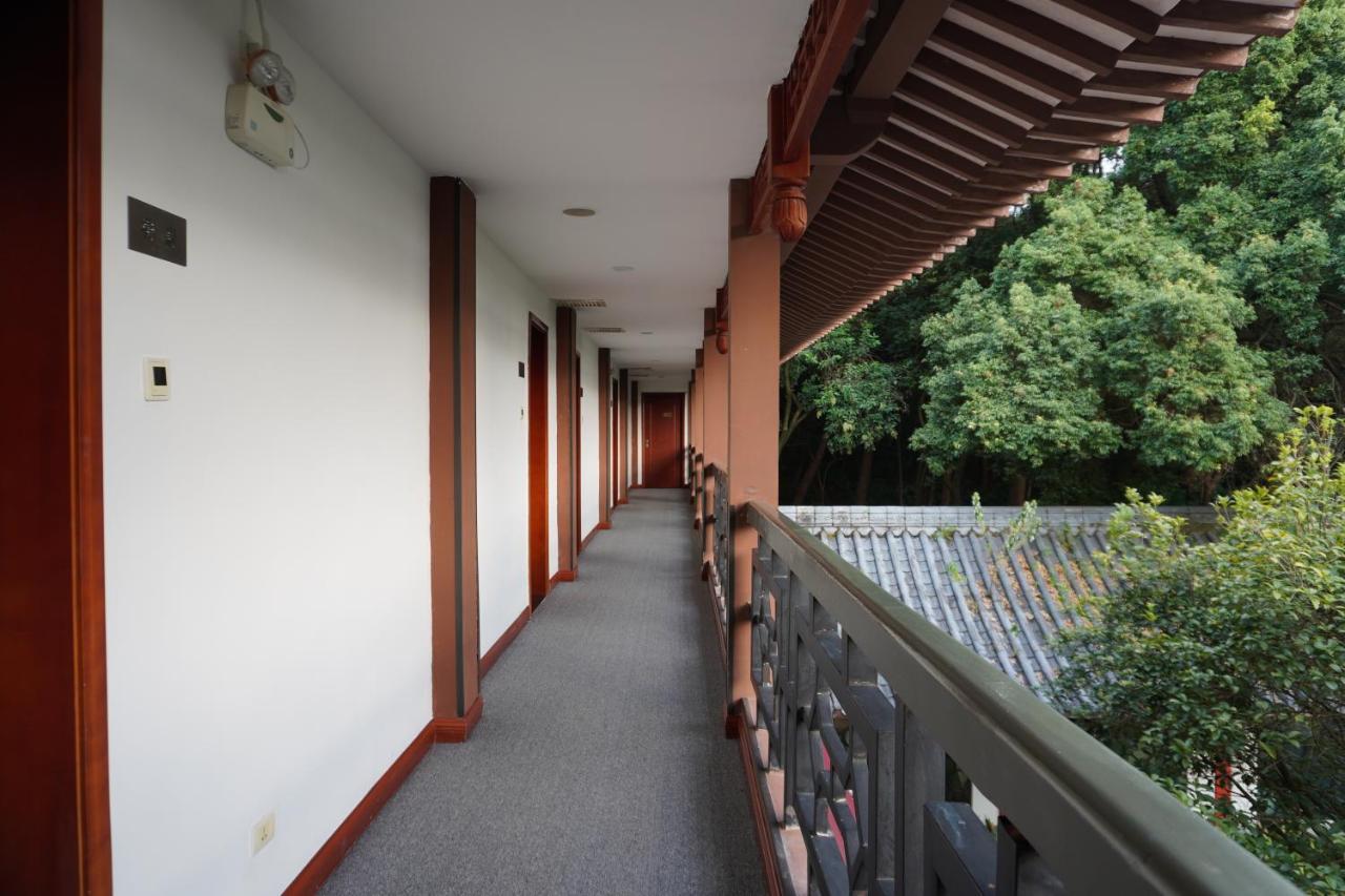 Guilin Yi Characteristic Hotel Coltd Εξωτερικό φωτογραφία