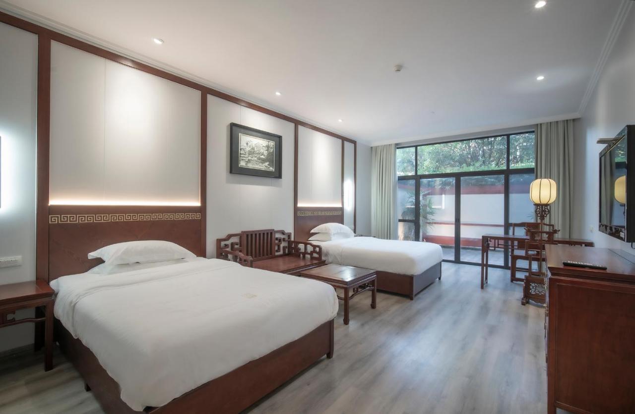 Guilin Yi Characteristic Hotel Coltd Εξωτερικό φωτογραφία