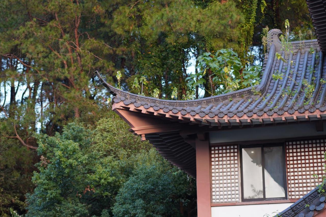 Guilin Yi Characteristic Hotel Coltd Εξωτερικό φωτογραφία