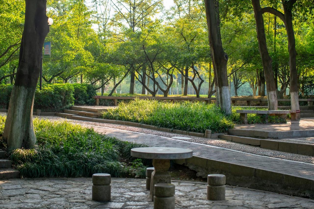 Guilin Yi Characteristic Hotel Coltd Εξωτερικό φωτογραφία