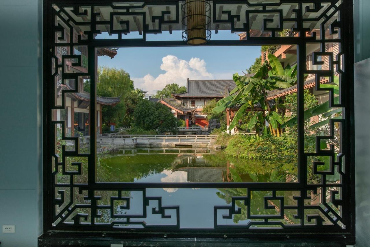 Guilin Yi Characteristic Hotel Coltd Εξωτερικό φωτογραφία